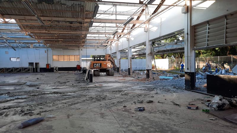 Demolição de desmontagem de galpão em Barueri