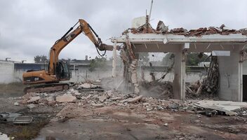 Saiba mais sobre o serviço de demolicação controlada da Demolidora Souza Costa